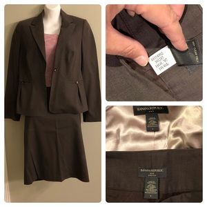 Banana Republic brown skirt suit
